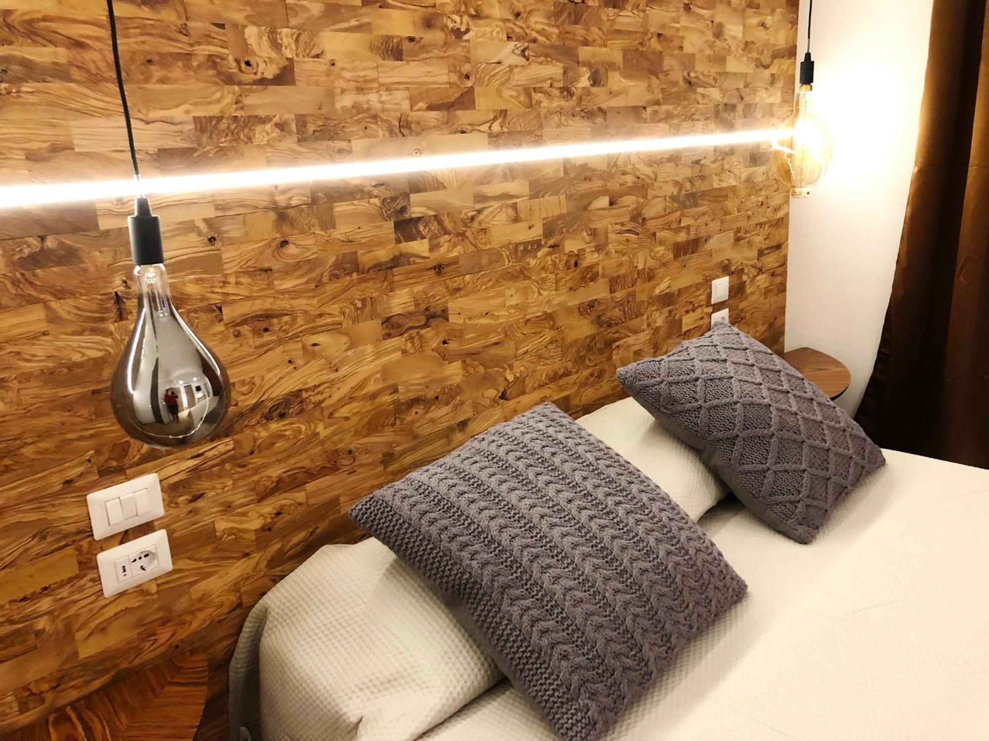 Arya Cagliari Hotel Bagian luar foto