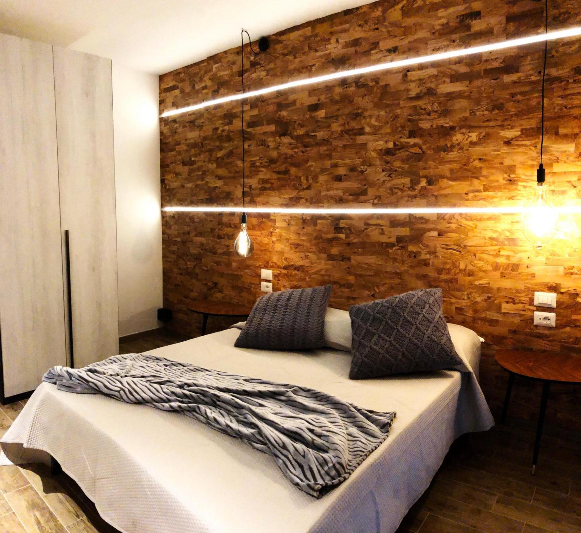 Arya Cagliari Hotel Bagian luar foto