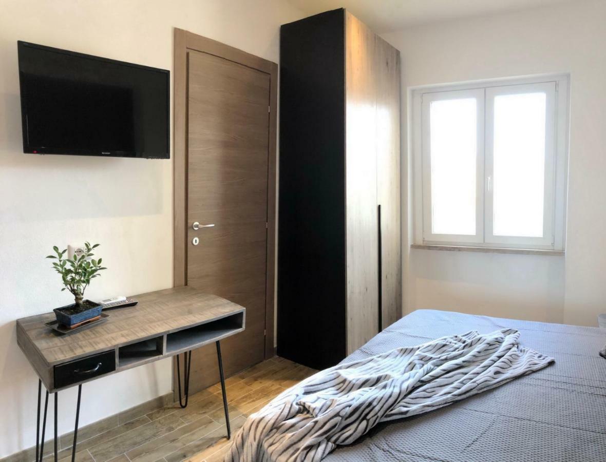 Arya Cagliari Hotel Bagian luar foto