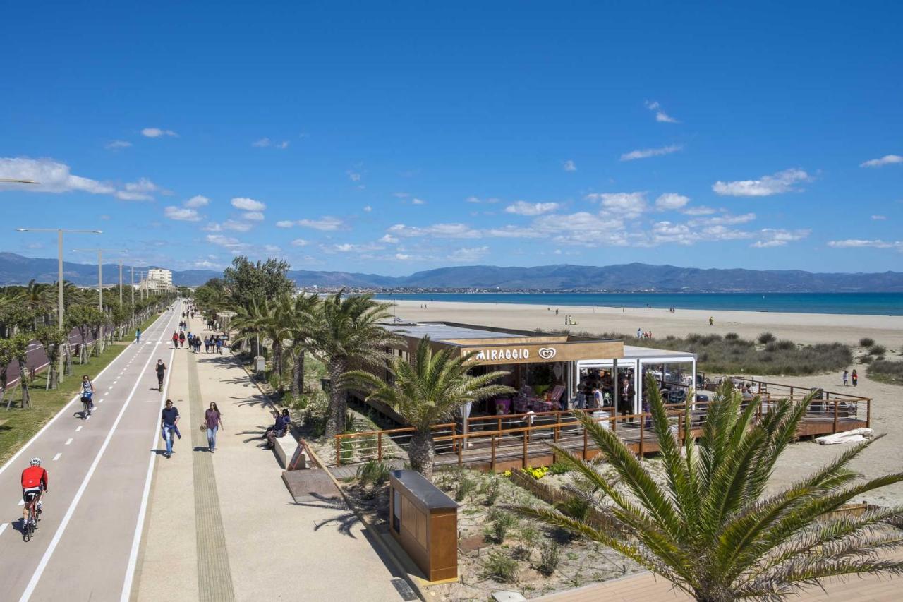 Arya Cagliari Hotel Bagian luar foto